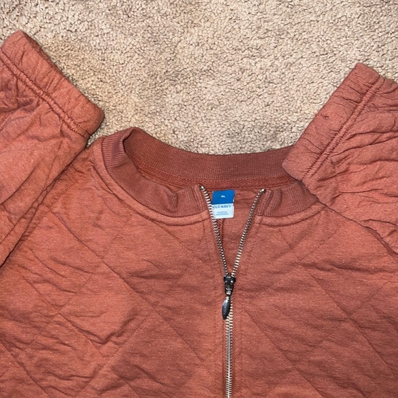 3/$20🔆 old navy pull over - Picture 3 of 3